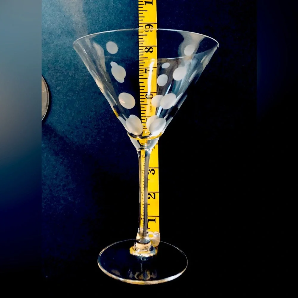Cocktail glasses etched lead free crystal set of four Williams Sonoma